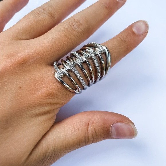 Cuff ring with crystals size 8 - Picture 1 of 2